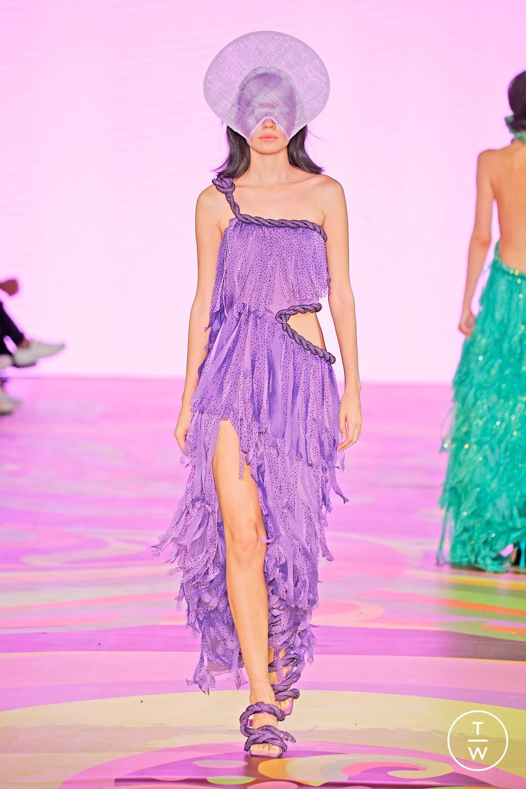 Fashion Week New York Spring/Summer 2023 look 41 from the Raisa Vanessa collection 女装