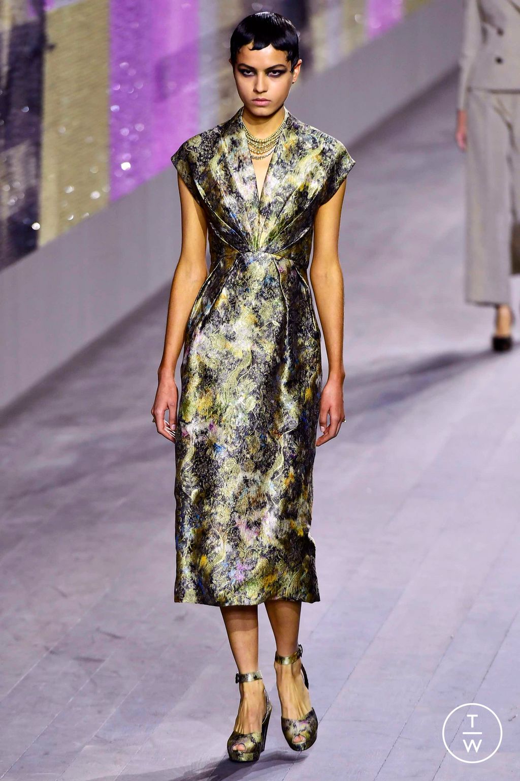 Fashion Week Paris Spring/Summer 2023 look 28 de la collection Christian Dior couture