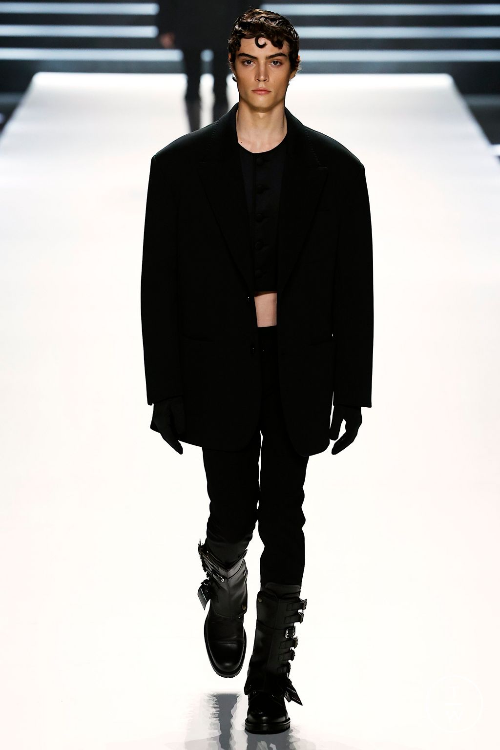 Fashion Week Milan Fall/Winter 2023 look 39 from the Dolce & Gabbana collection 男装