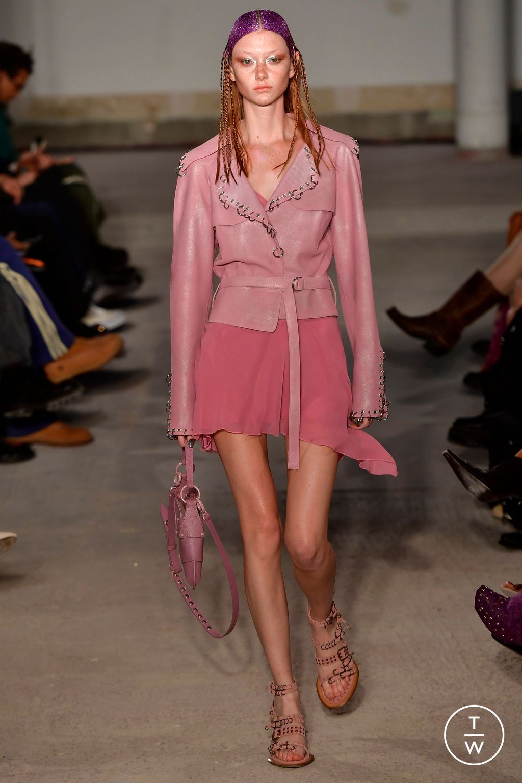 Fashion Week London Spring/Summer 2023 look 25 from the KNWLS collection 女装