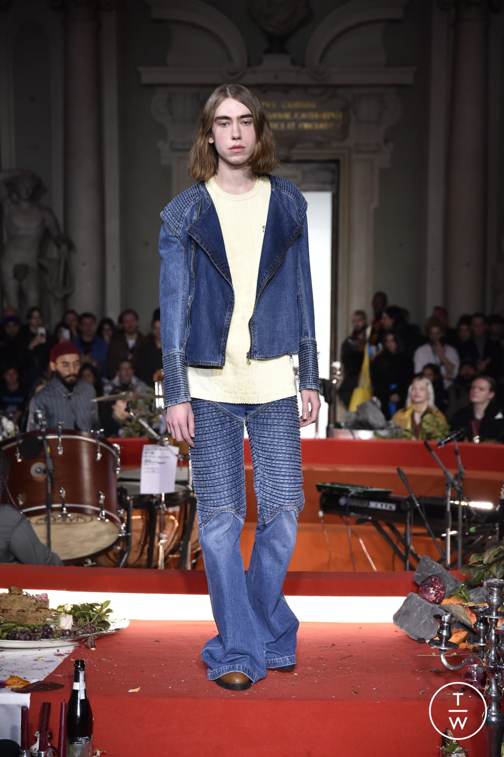 Fashion Week Florence - Pitti Fall/Winter 2020 look 5 de la collection Telfar menswear