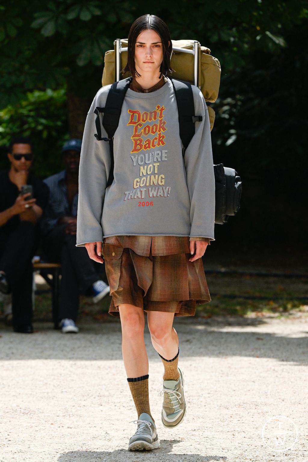 Fashion Week Paris Spring/Summer 2026 look 1 de la collection White Mountaineering menswear