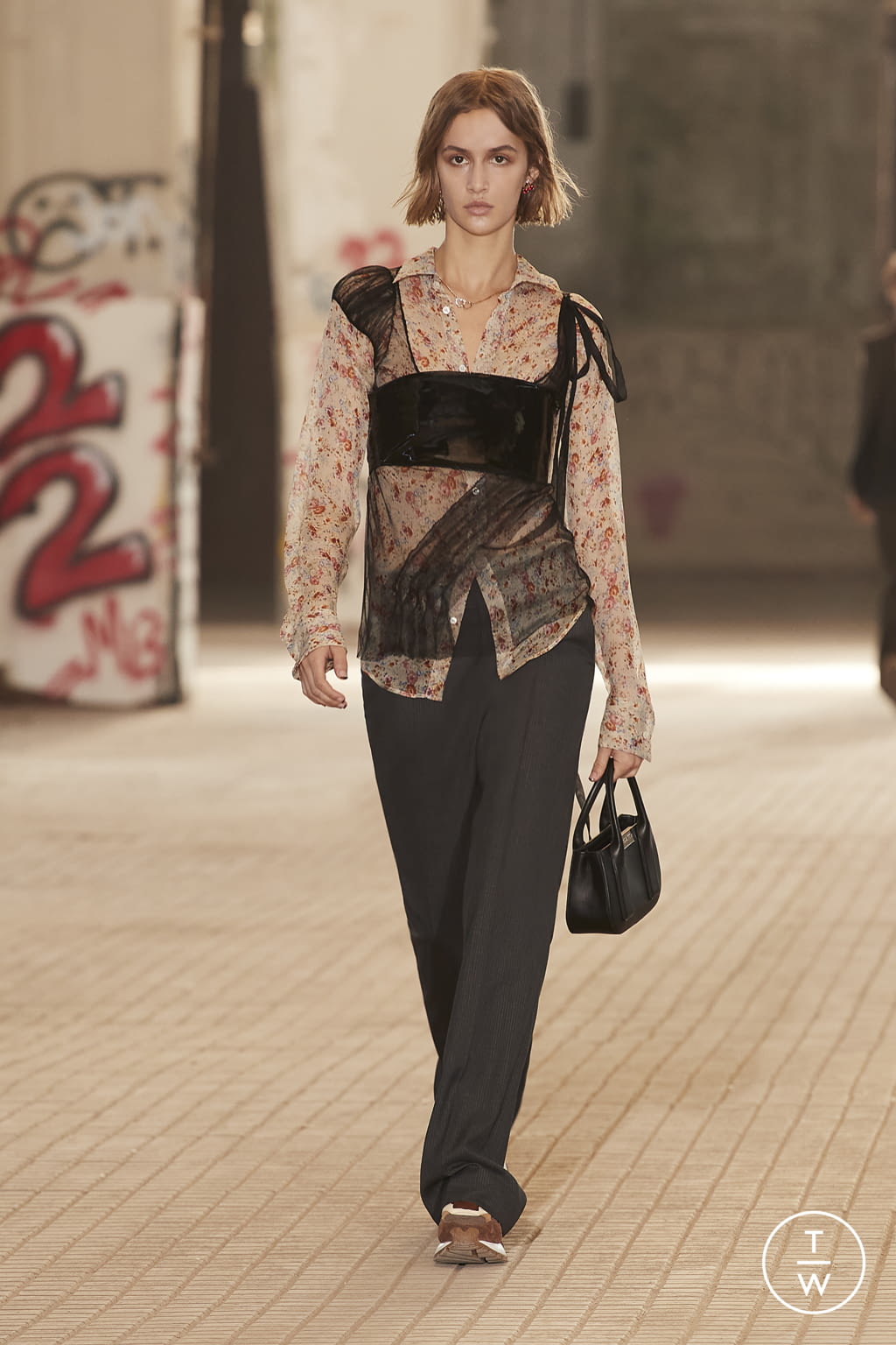 Fashion Week Milan Spring/Summer 2022 look 1 from the Dsquared2 collection womenswear