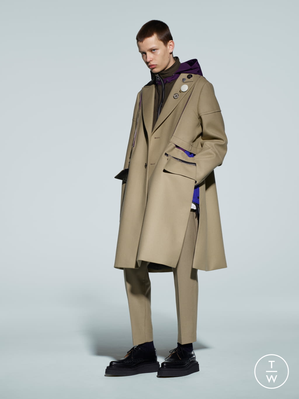 Fashion Week Paris Fall/Winter 2021 look 1 from the Sacai collection menswear