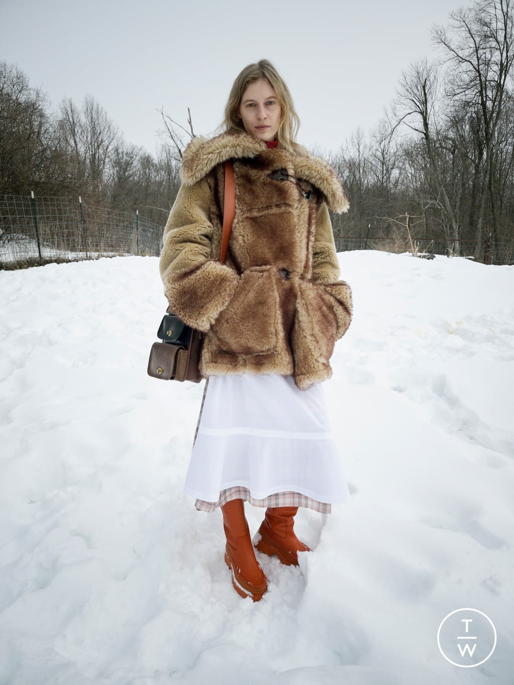 Fashion Week New York Fall/Winter 2021 look 1 from the Coach collection womenswear