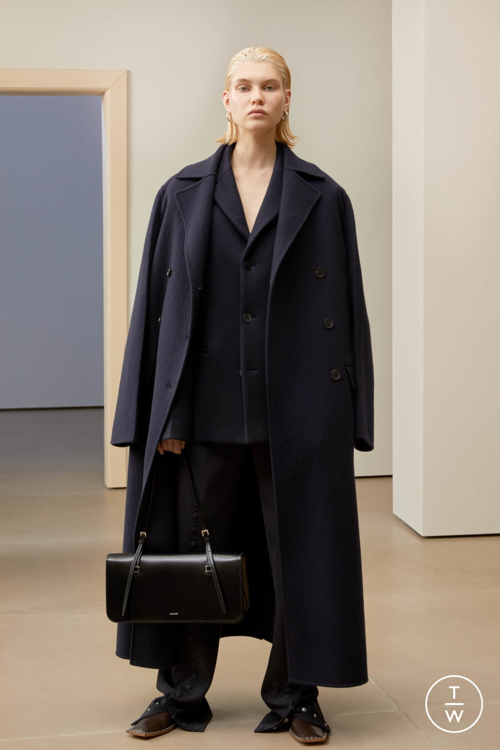 Fashion Week Milan Pre-Fall 2019 look 1 from the Jil Sander collection womenswear