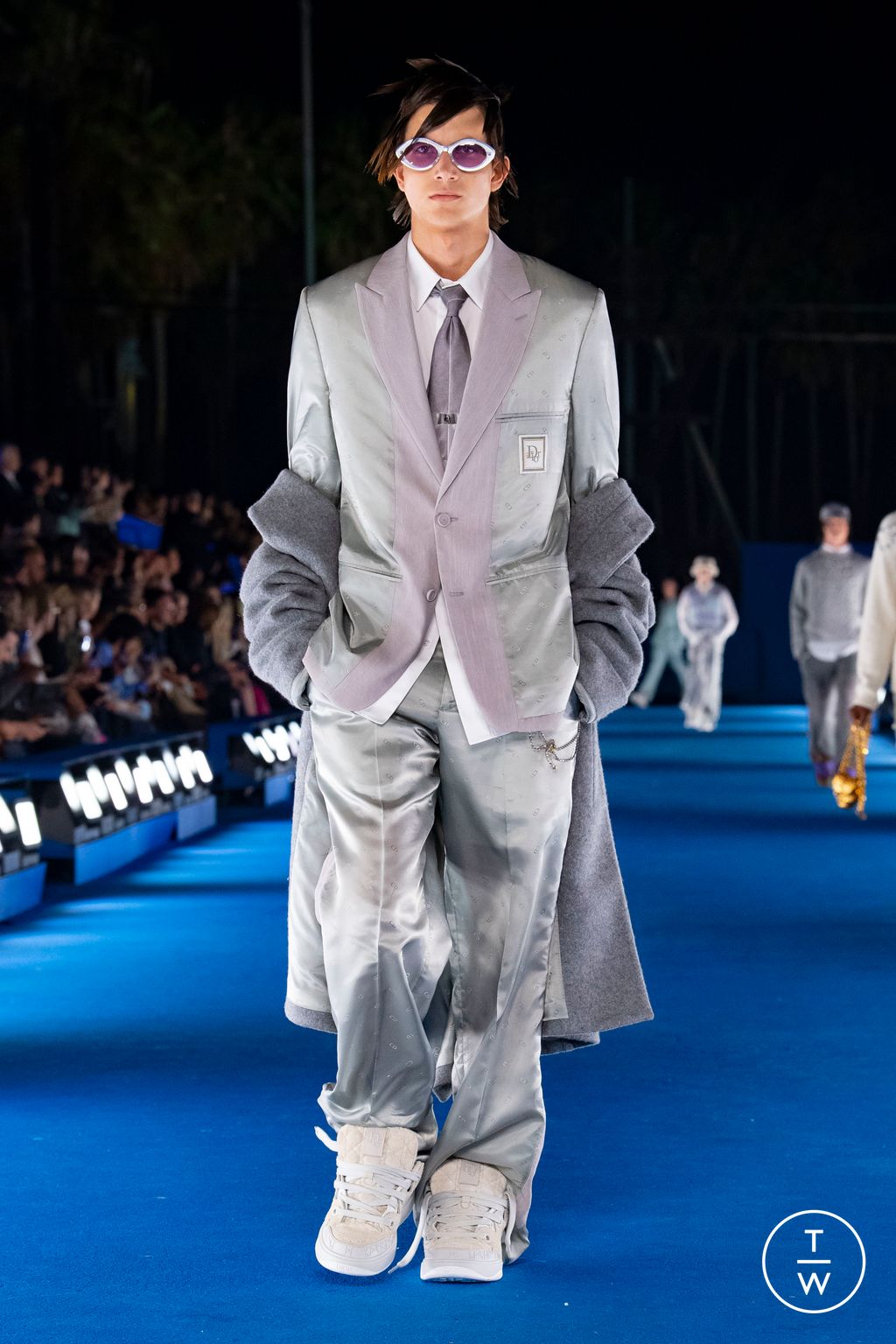 Fashion Week Paris Resort 2023 look 1 from the Dior Men collection menswear