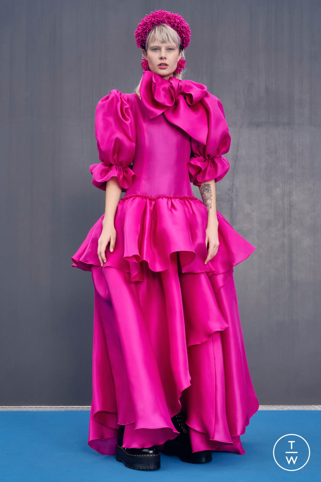 Fashion Week New York Fall/Winter 2021 look 1 de la collection Claudia Li womenswear