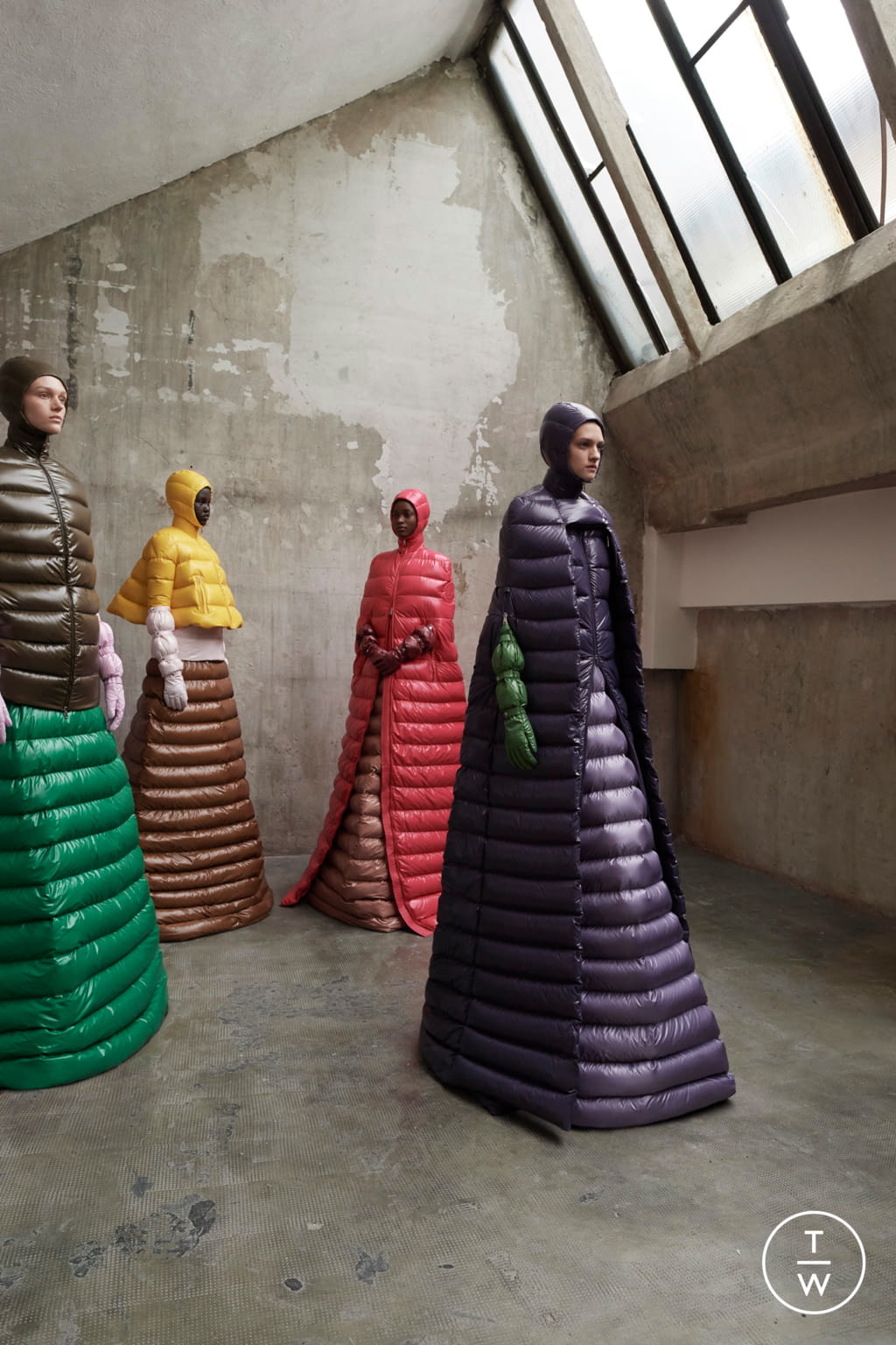 Fashion Week Milan Fall/Winter 2018 look 21 de la collection Moncler Genius womenswear