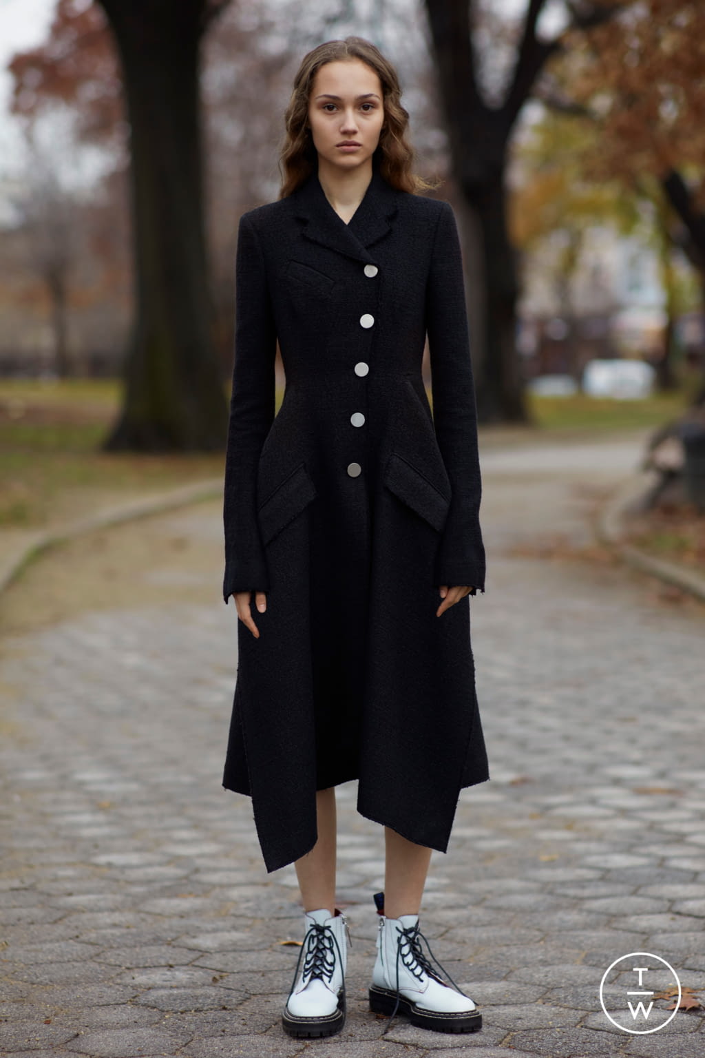 Fashion Week New York Pre-Fall 2017 look 1 from the Proenza Schouler collection womenswear