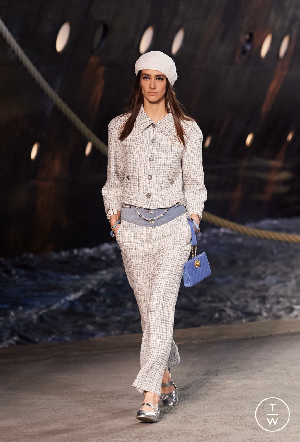 Fashion Week Paris Resort 2019 look 10 from the Chanel collection 女装