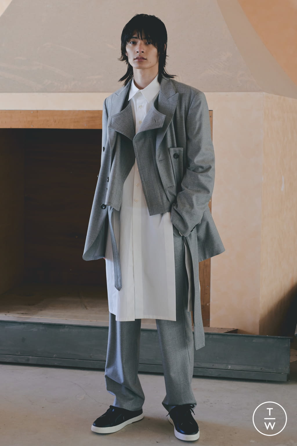Fashion Week Paris Fall/Winter 2021 look 10 from the Ujoh collection womenswear