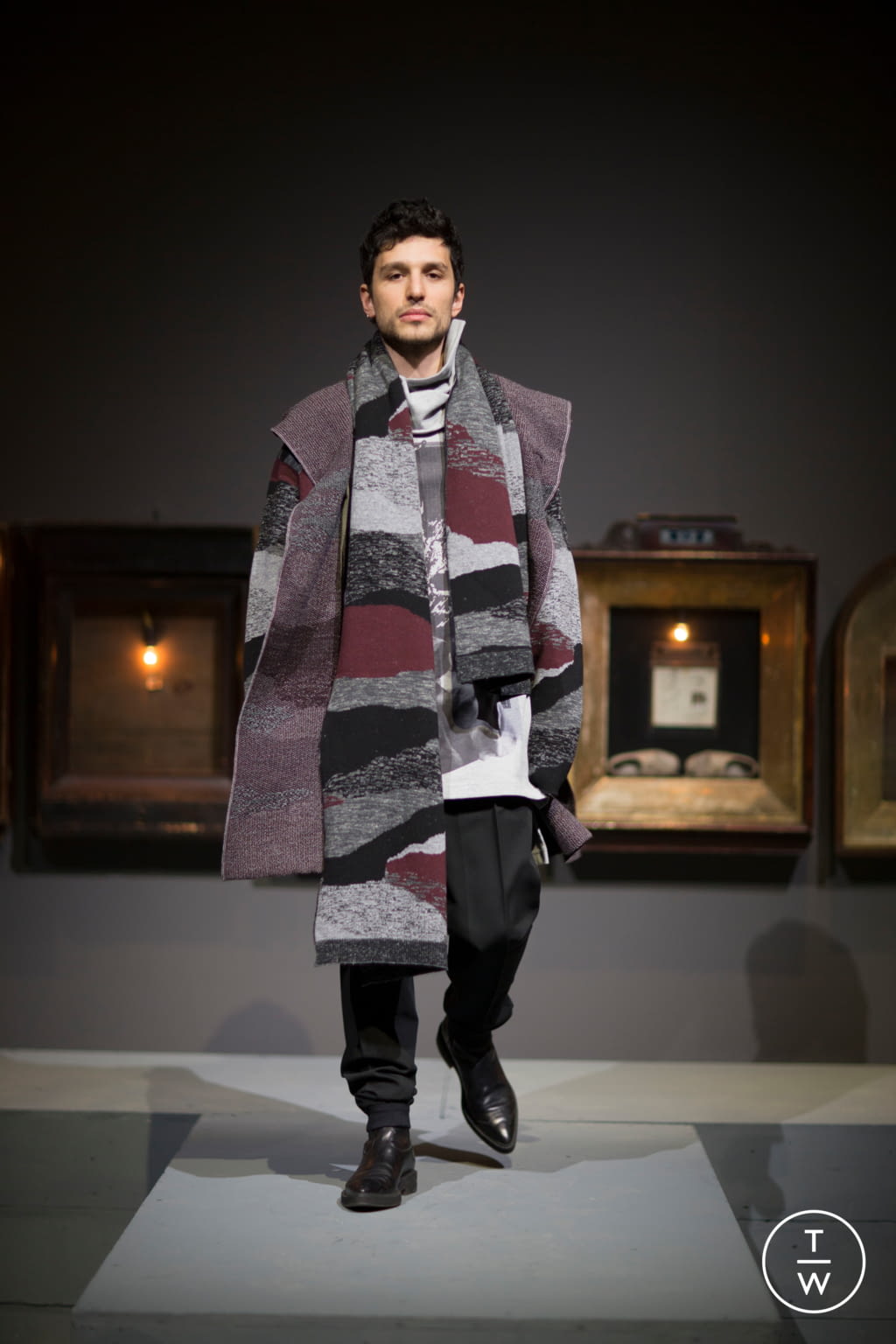 Fashion Week Milan Fall/Winter 2017 look 10 from the Antonio Marras collection menswear