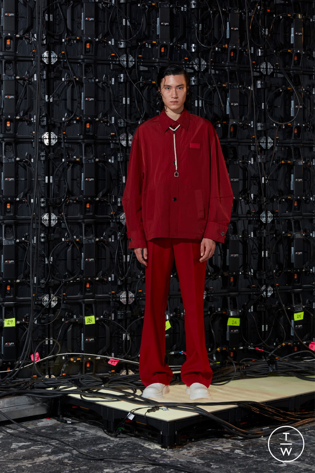 Fashion Week Paris Spring/Summer 2022 look 10 from the Wooyoungmi collection menswear