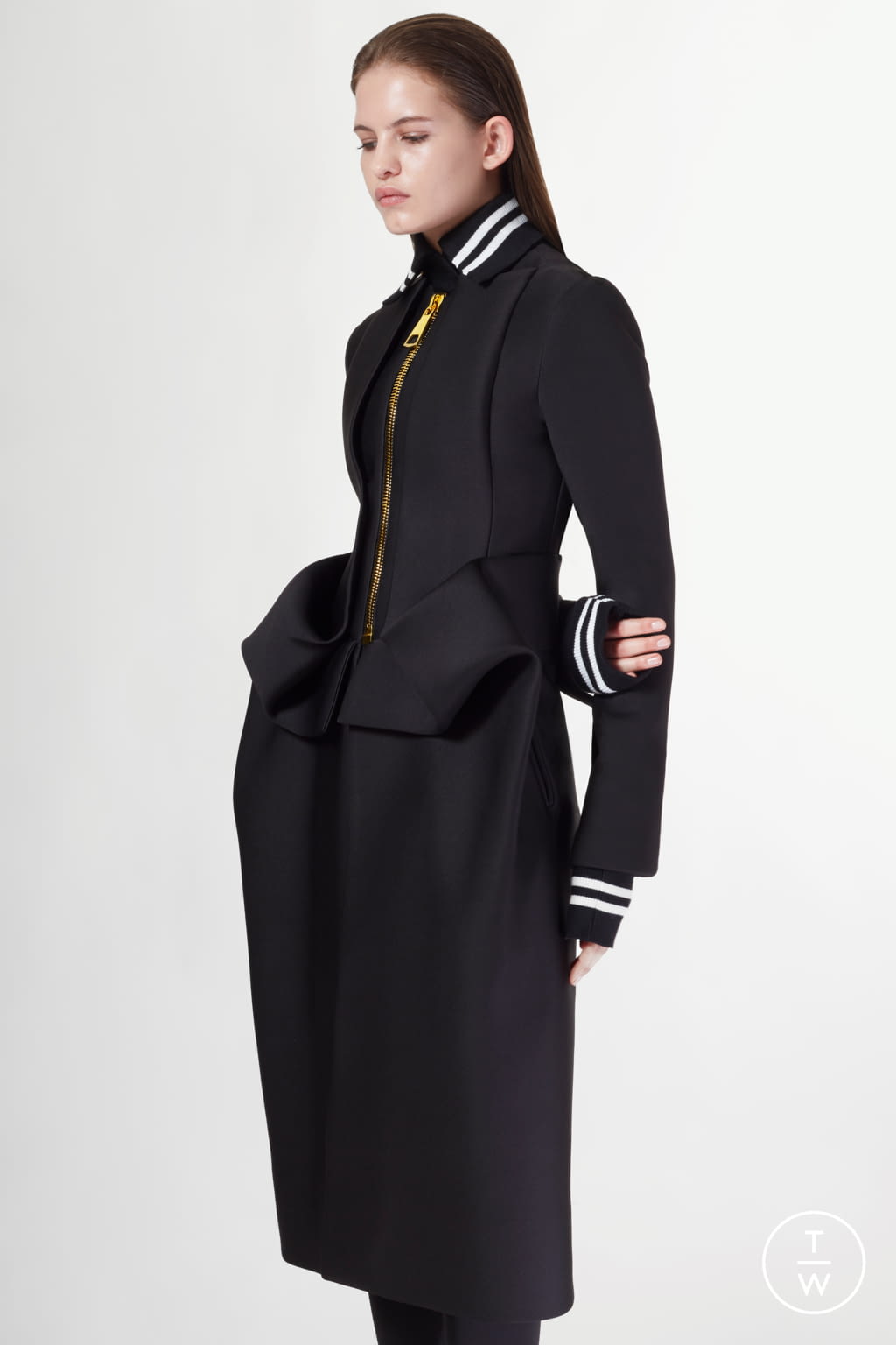 Fashion Week New York Fall/Winter 2021 look 10 de la collection Sukeina womenswear