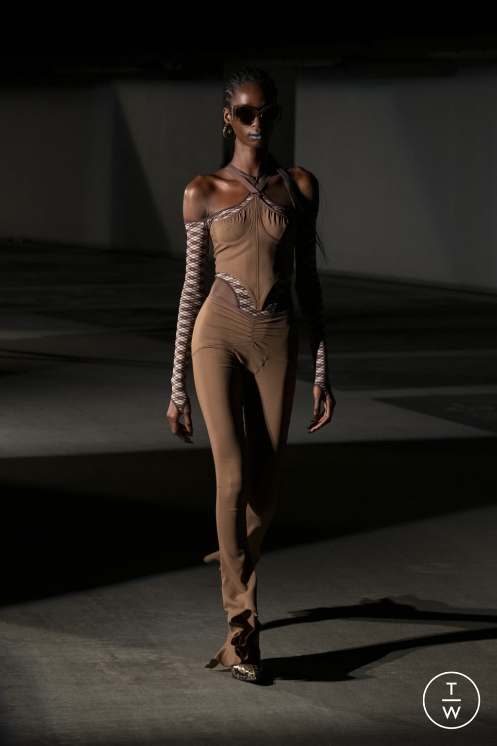 Fashion Week London Spring/Summer 2022 look 10 from the KNWLS collection womenswear