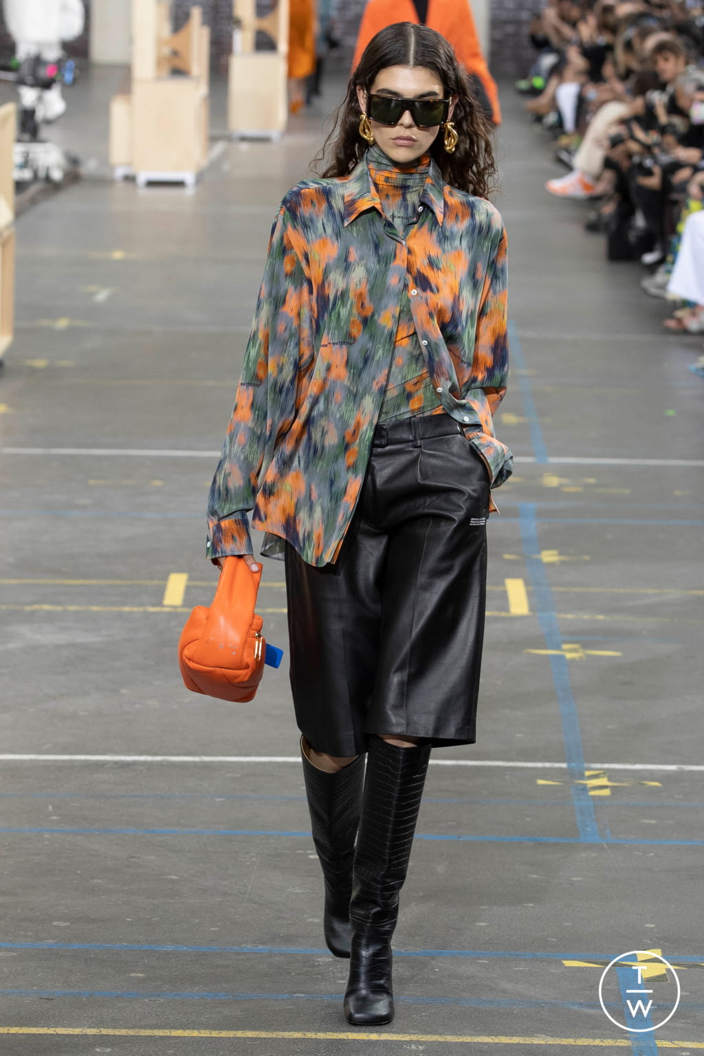 Fashion Week Paris Fall/Winter 2021 look 9 from the Off-White collection 女装