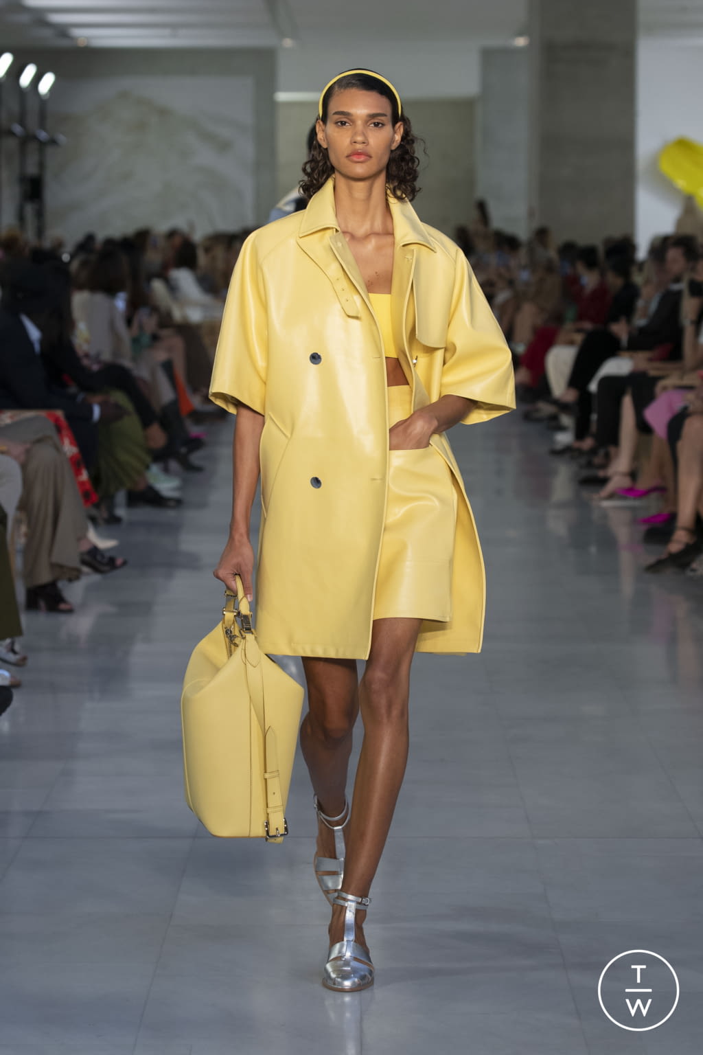 Fashion Week Milan Spring/Summer 2022 look 10 from the Max Mara collection womenswear