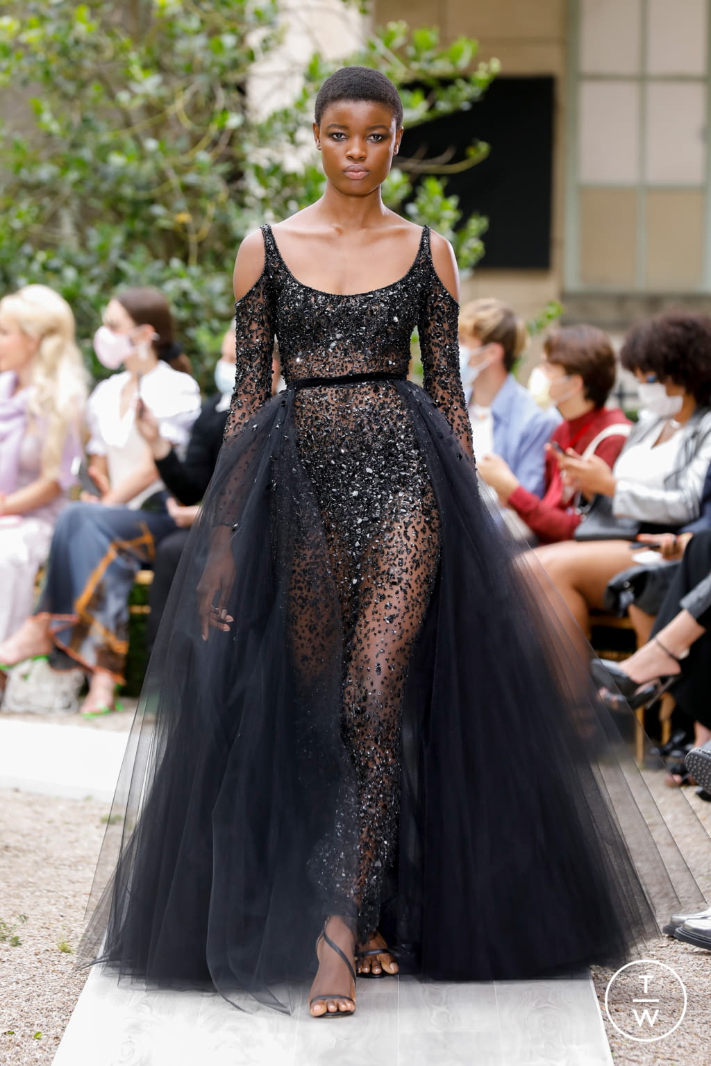 Fashion Week Paris Fall/Winter 2021 look 10 from the Zuhair Murad collection couture