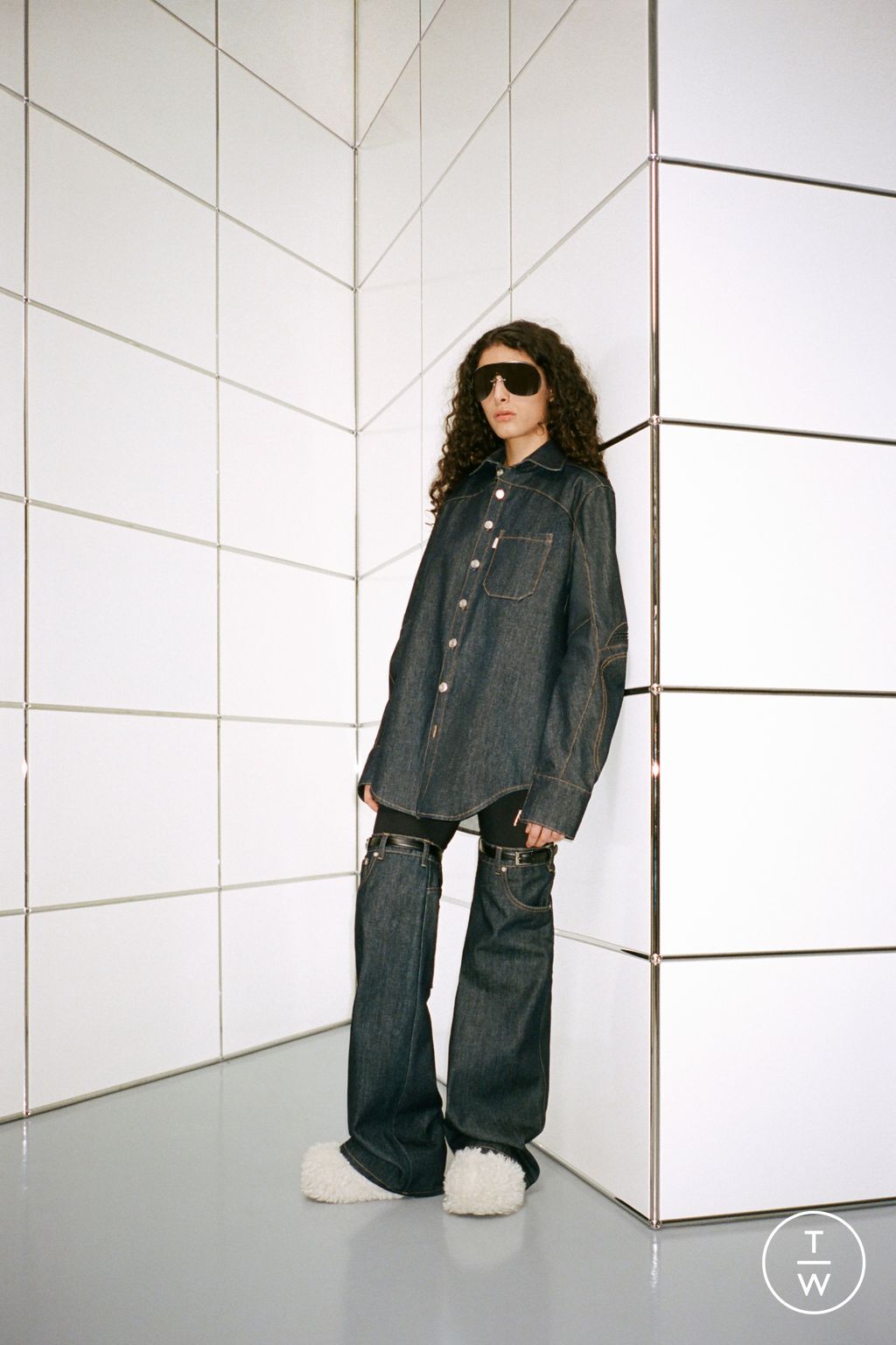 Fashion Week Paris Pre-Fall 2023 look 10 de la collection Coperni womenswear