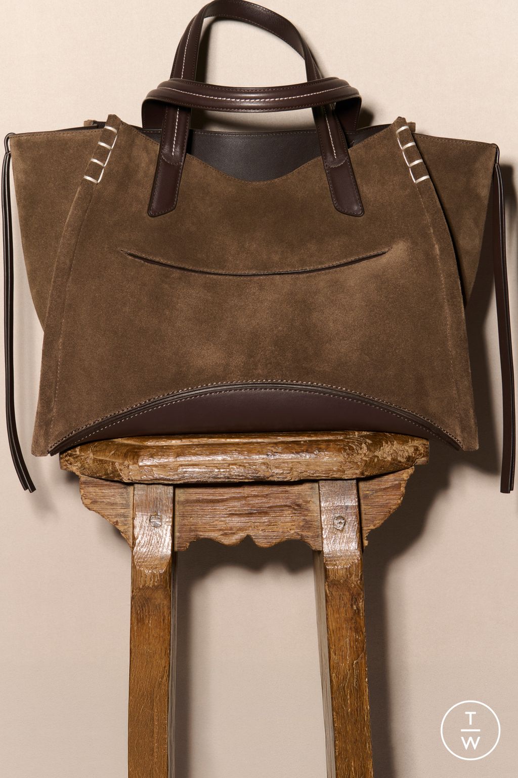 Fashion Week Paris Resort 2026 look 10 from the JW Anderson collection womenswear