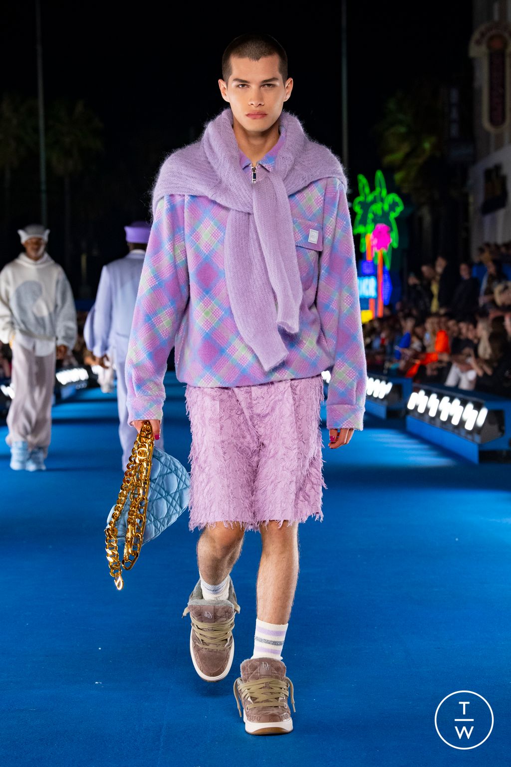 Fashion Week Paris Resort 2023 look 10 from the Dior Men collection menswear
