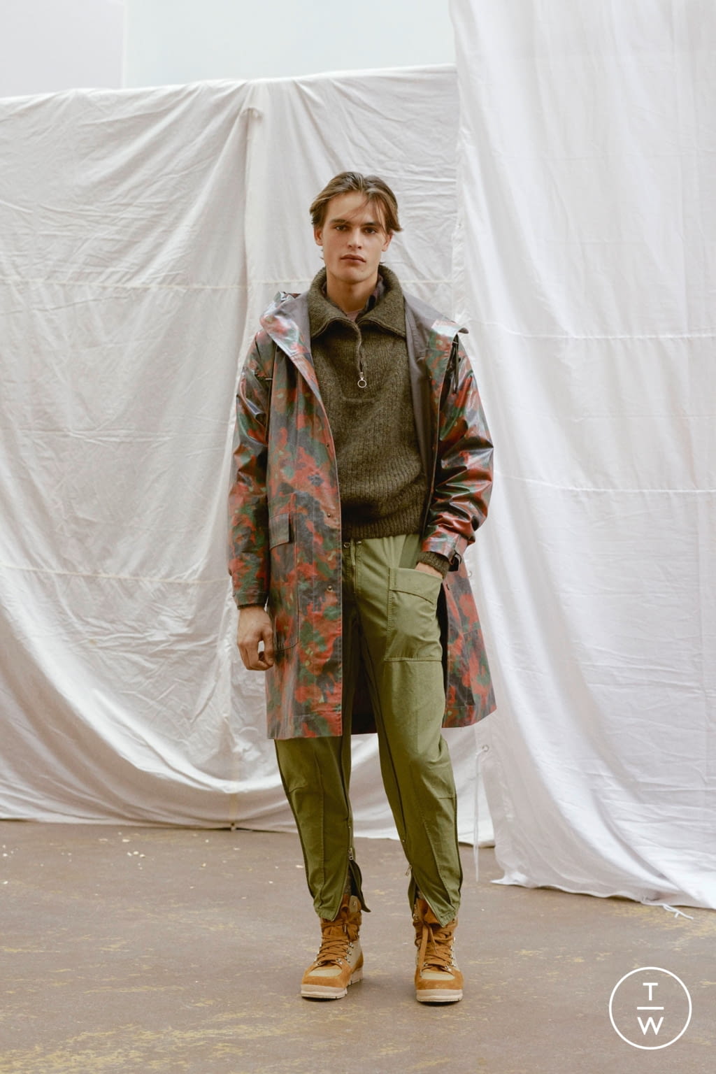 Fashion Week Paris Fall/Winter 2019 look 10 from the Isabel Marant collection 男装