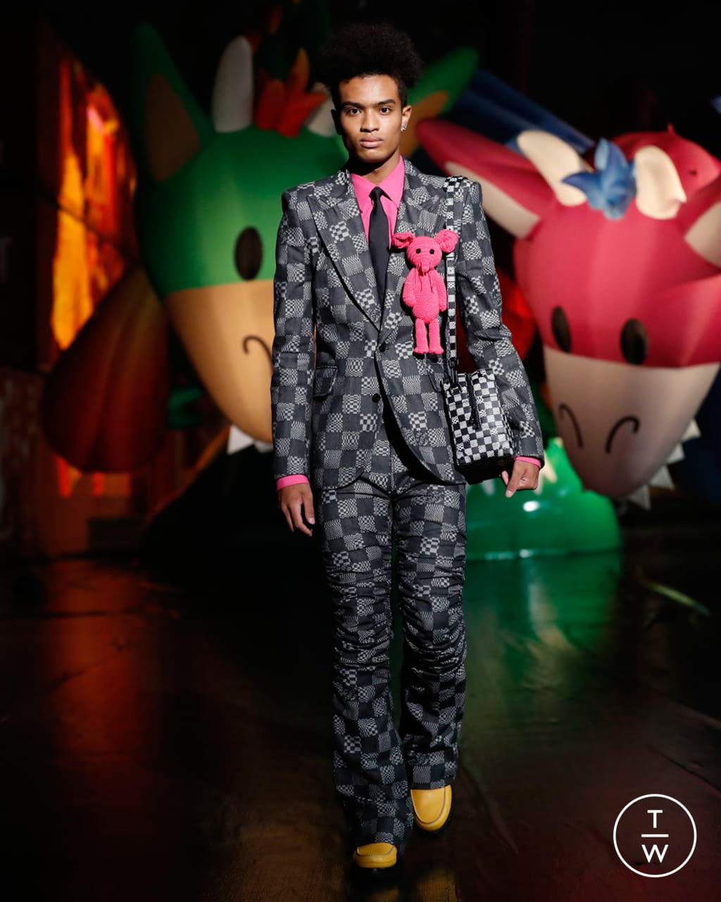 Fashion Week Paris Spring/Summer 2021 look 70 from the Louis Vuitton collection menswear