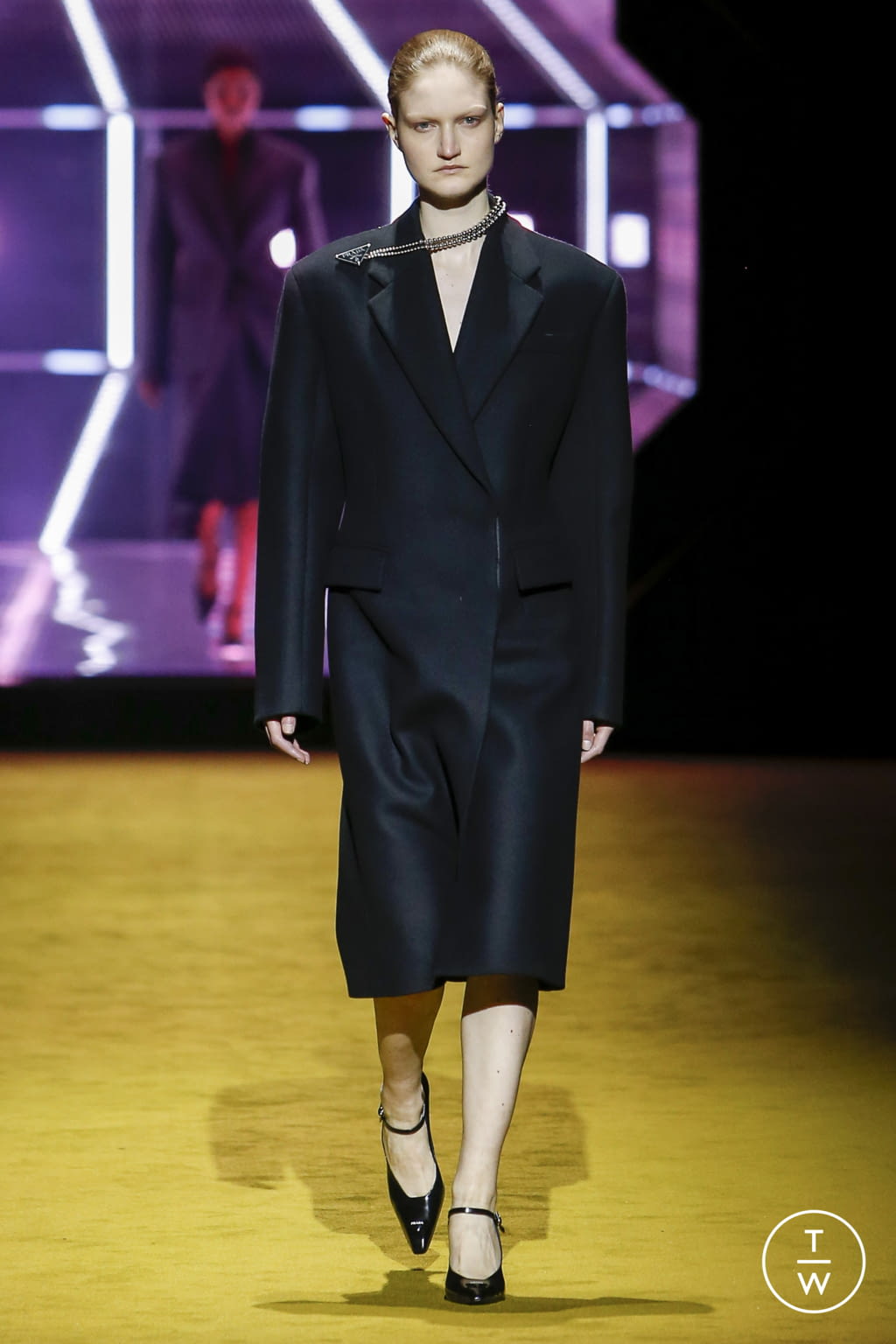 Fashion Week Milan Fall/Winter 2022 look 10 from the Prada collection 女装