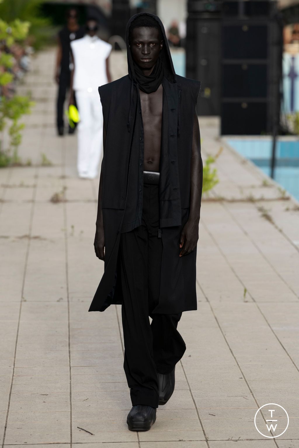 Fashion Week Milan Spring/Summer 2023 look 3 from the Alyx collection 男装