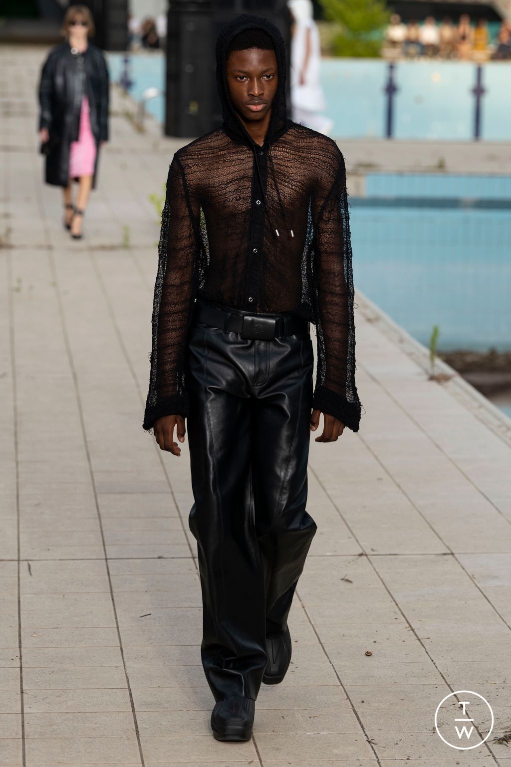 Fashion Week Milan Spring/Summer 2023 look 7 from the Alyx collection 男装