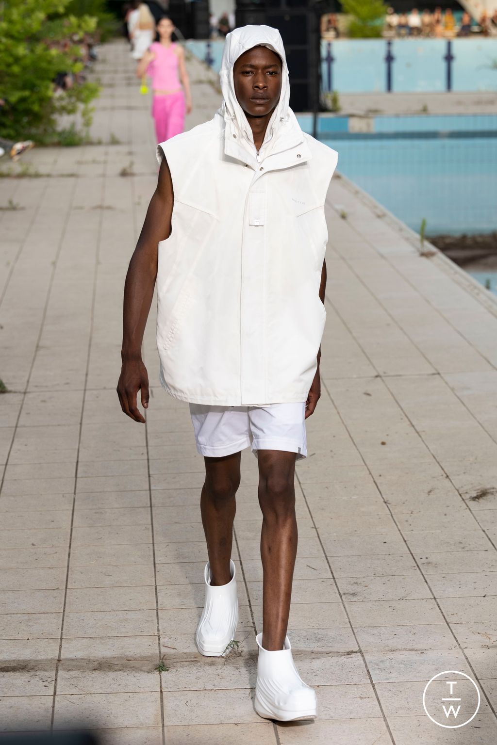 Fashion Week Milan Spring/Summer 2023 look 21 from the Alyx collection 男装