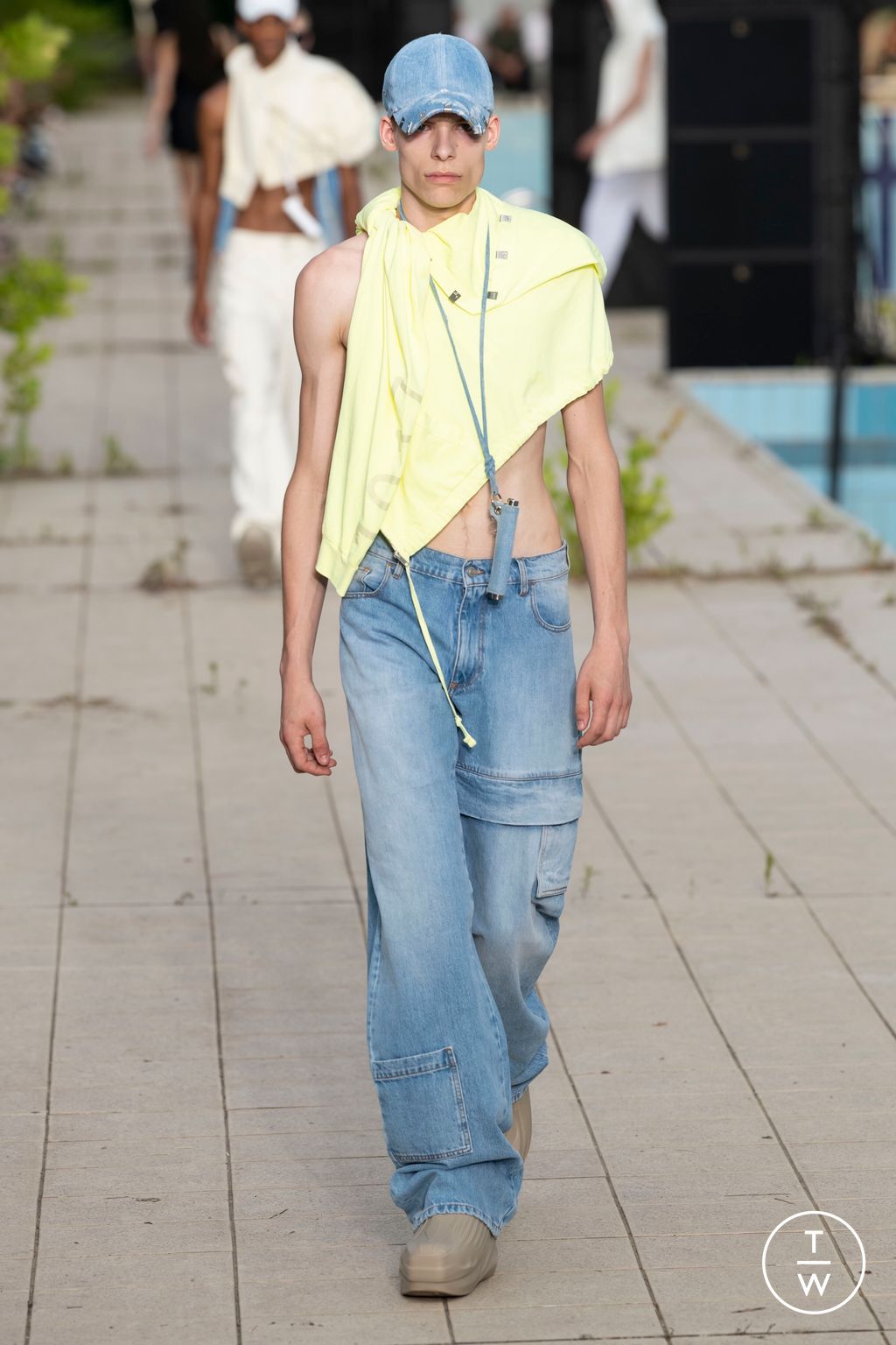 Fashion Week Milan Spring/Summer 2023 look 26 de la collection Alyx menswear