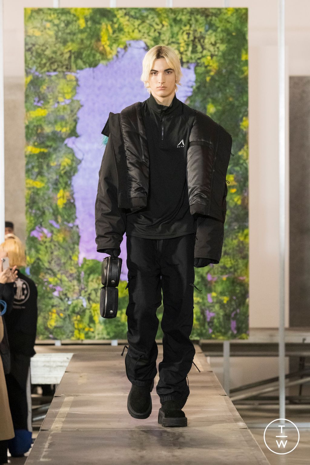 Fashion Week Milan Fall/Winter 2023 look 36 from the Alyx collection menswear