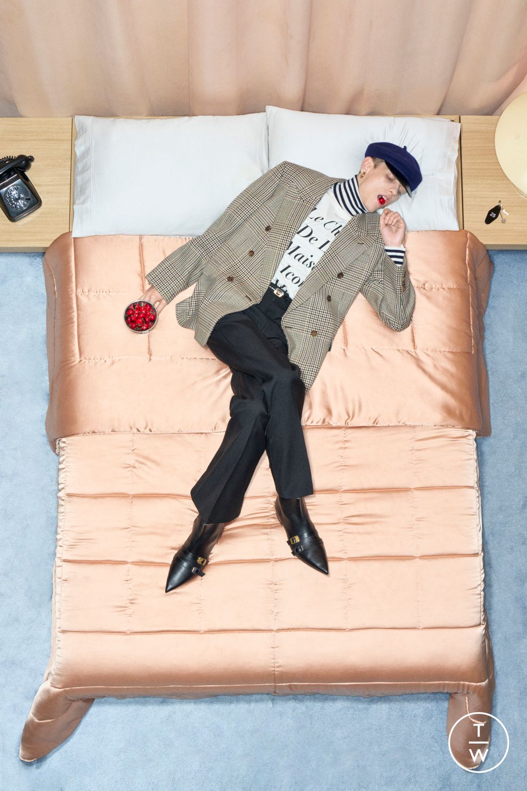 Fashion Week Paris Resort 2026 look 29 from the Valentino collection menswear