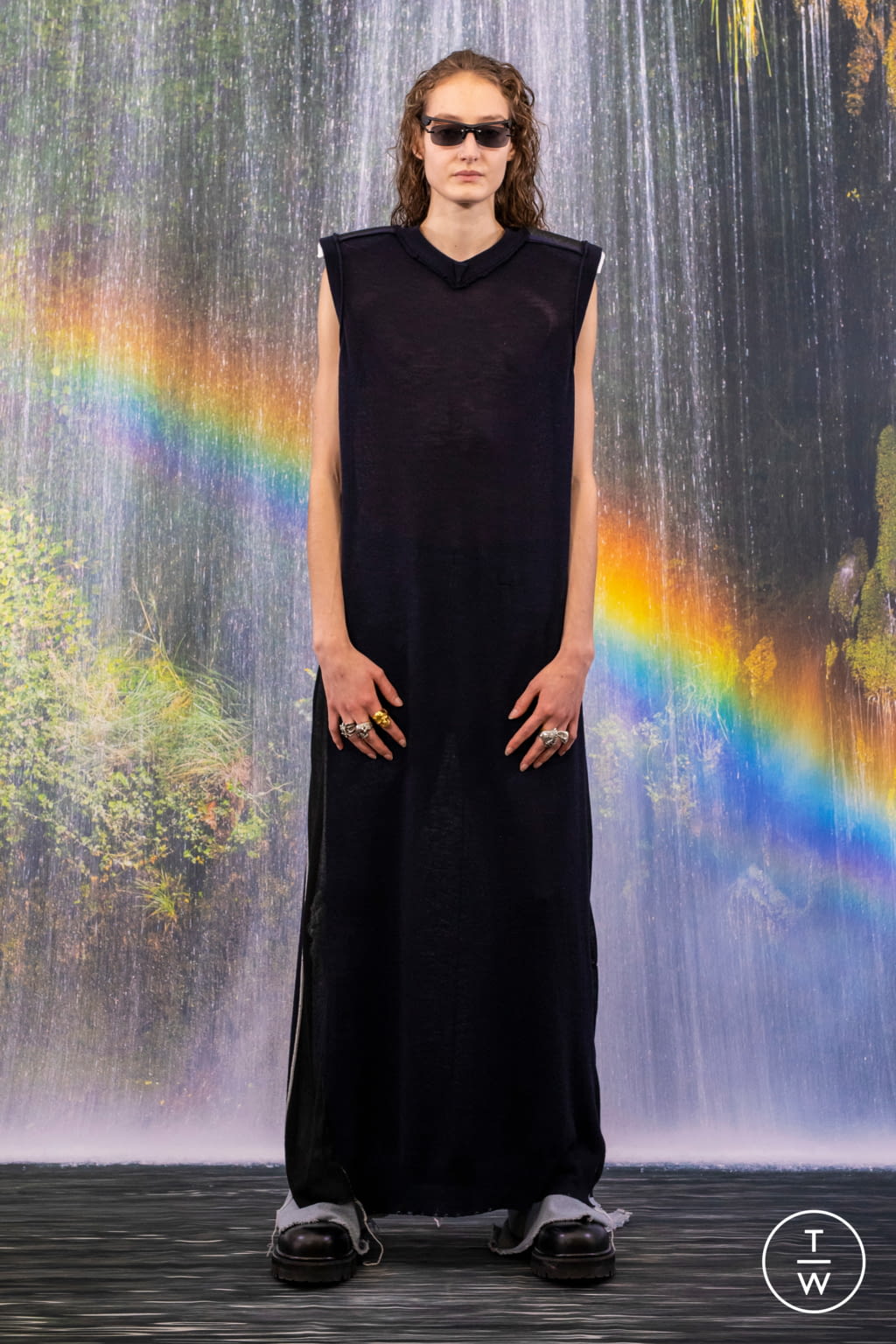 Fashion Week Paris Fall/Winter 2021 look 109 from the VETEMENTS collection menswear