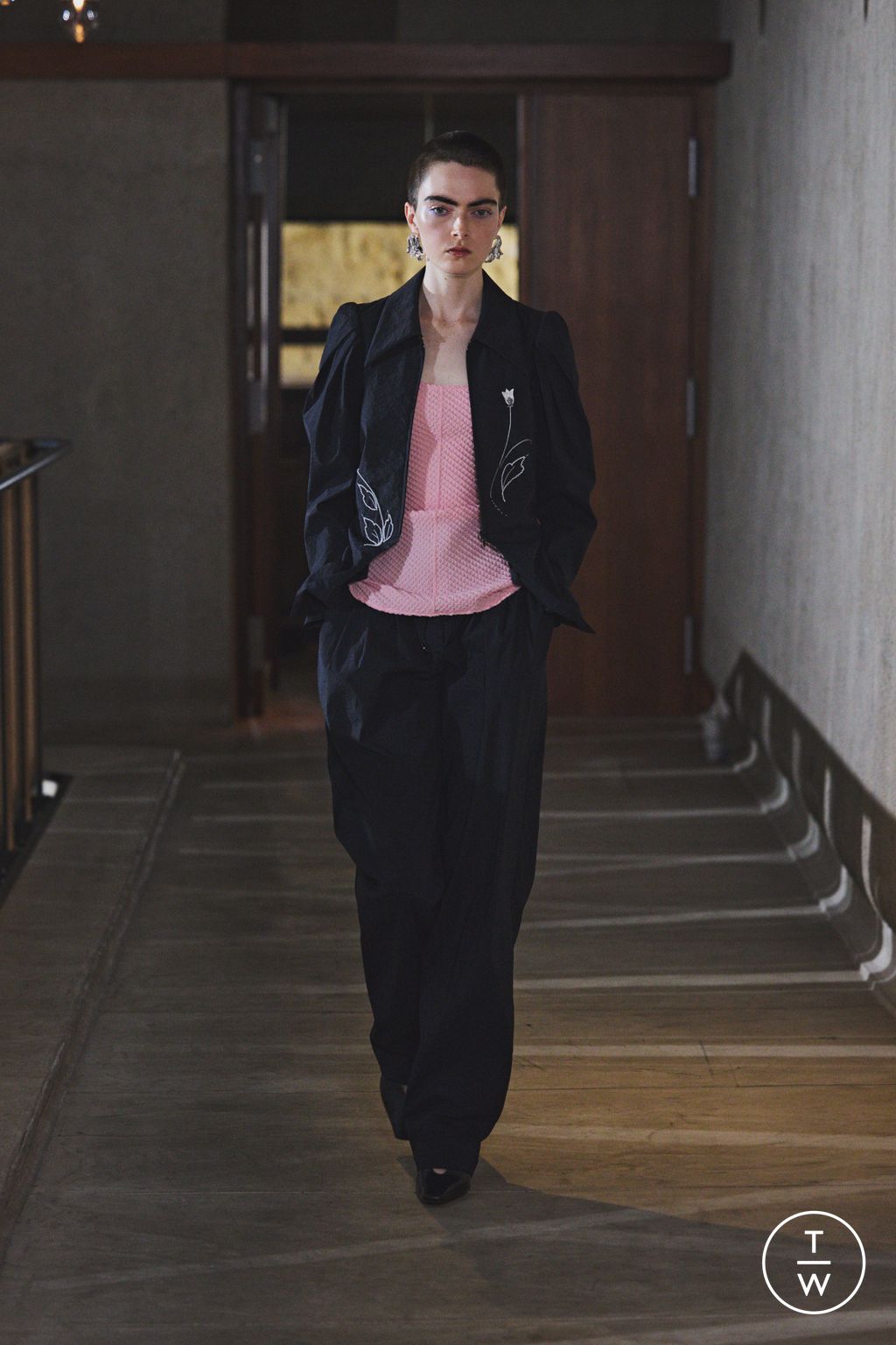 Fashion Week Paris Spring/Summer 2026 look 10 from the Mame Kurogouchi collection womenswear