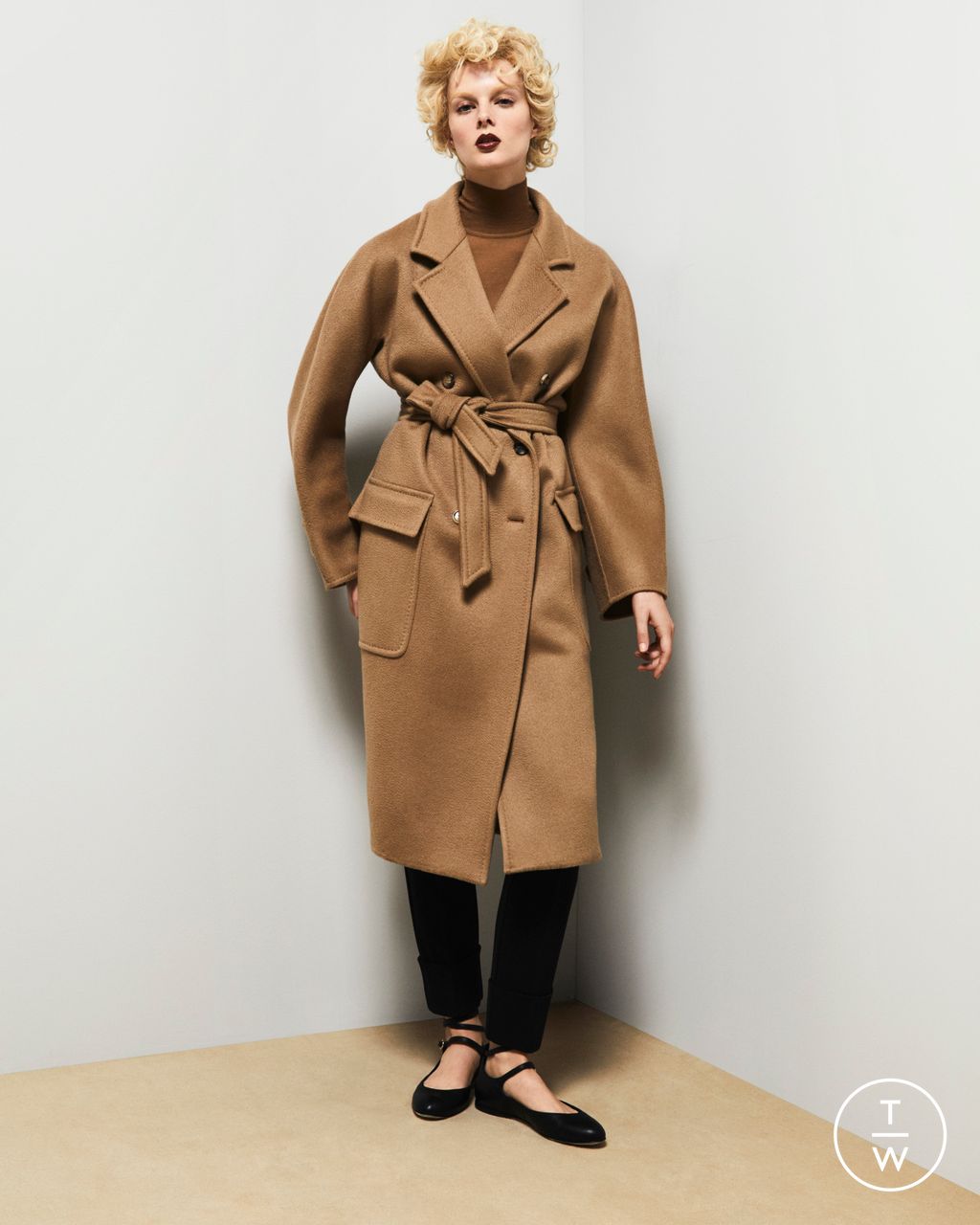 Fashion Week Milan Pre-Fall 2023 look 10 de la collection Max Mara womenswear