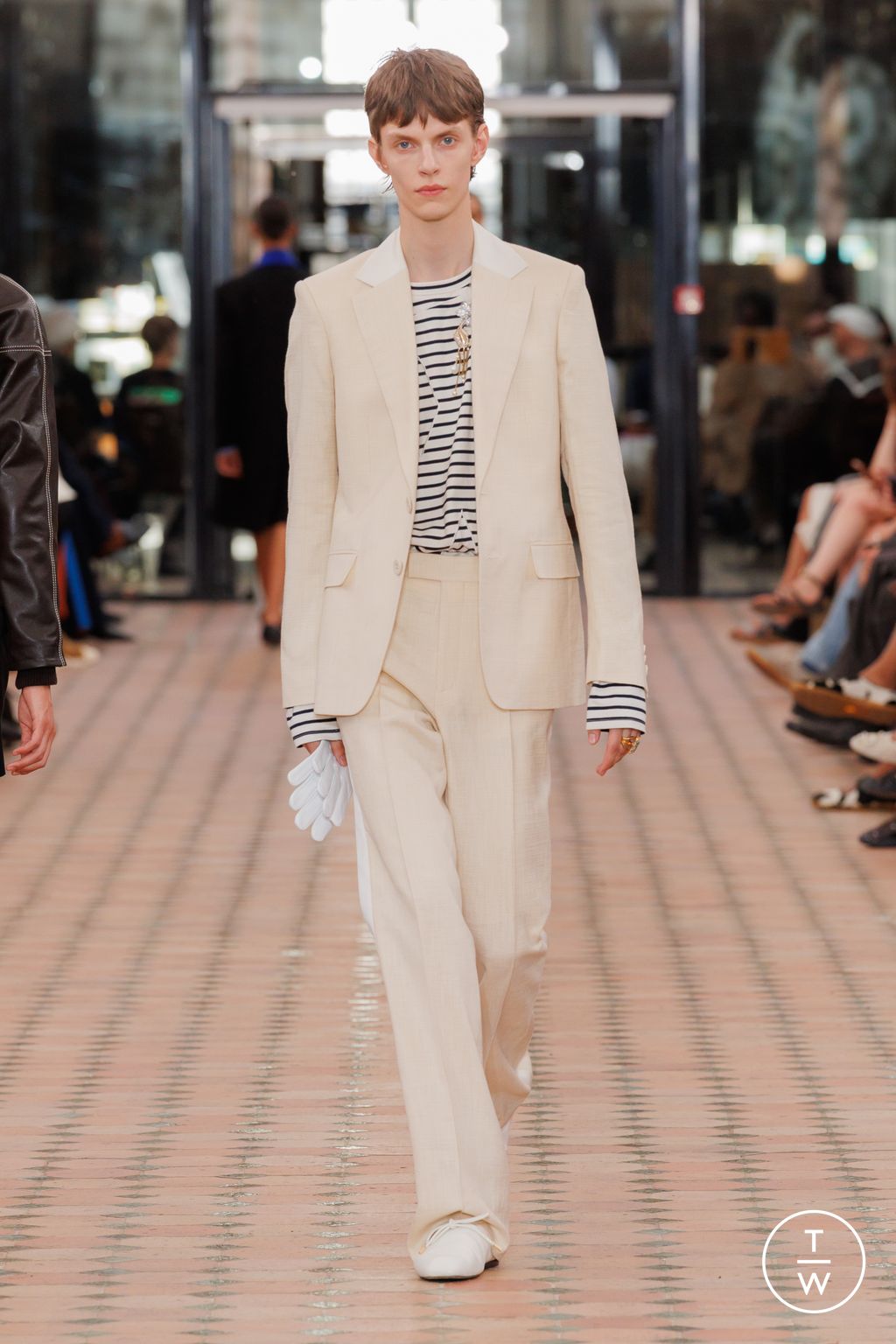 Fashion Week Paris Spring/Summer 2026 look 10 from the Wales Bonner collection menswear