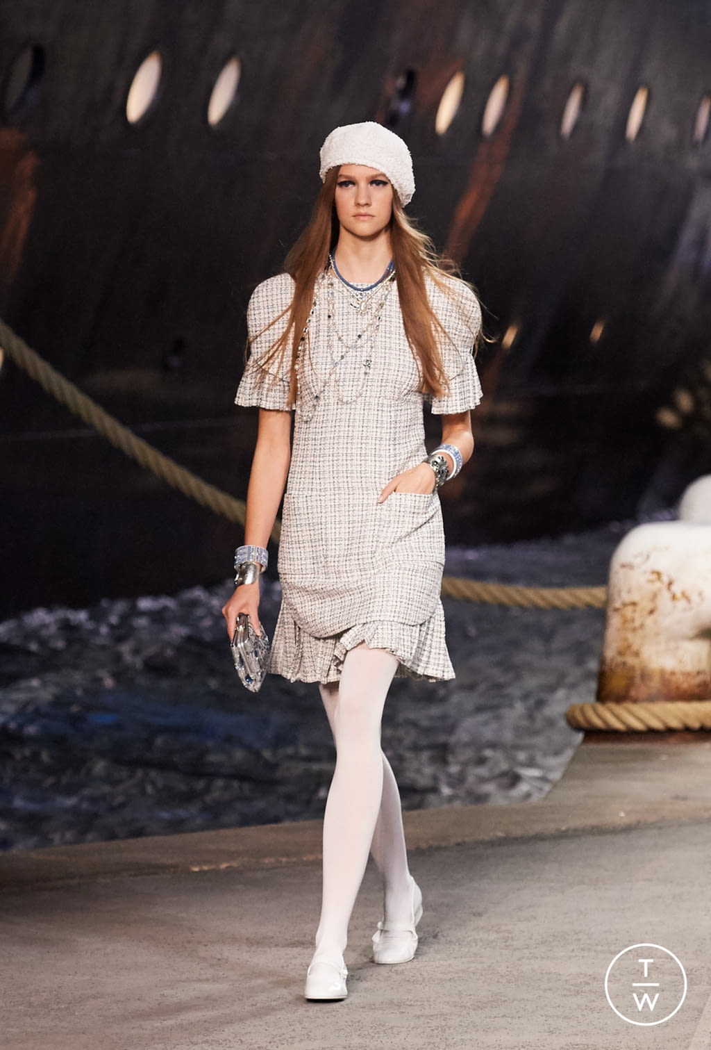 Fashion Week Paris Resort 2019 look 11 from the Chanel collection 女装