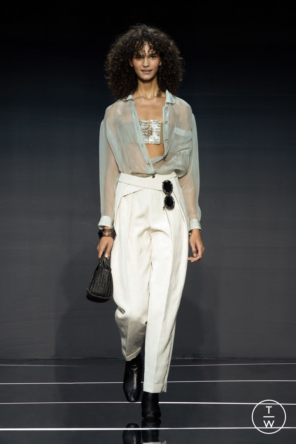 Fashion Week Milan Spring/Summer 2024 look 11 from the Emporio Armani collection womenswear