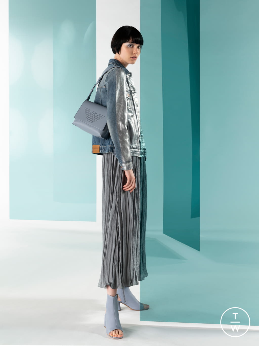 Fashion Week Milan Resort 2020 look 10 from the Emporio Armani collection 女装