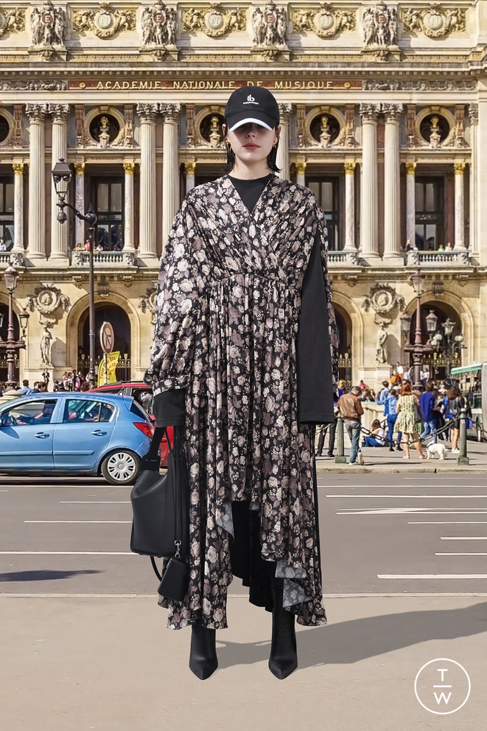 Fashion Week Paris Pre-Fall 2021 look 11 from the Balenciaga collection womenswear