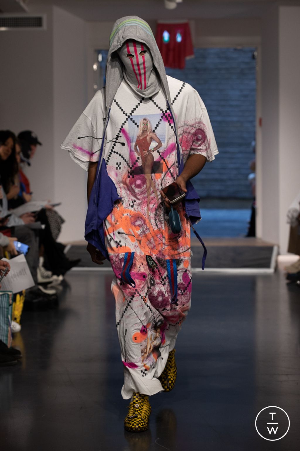 Fashion Week London Spring/Summer 2023 look 11 from the NOKI collection 女装