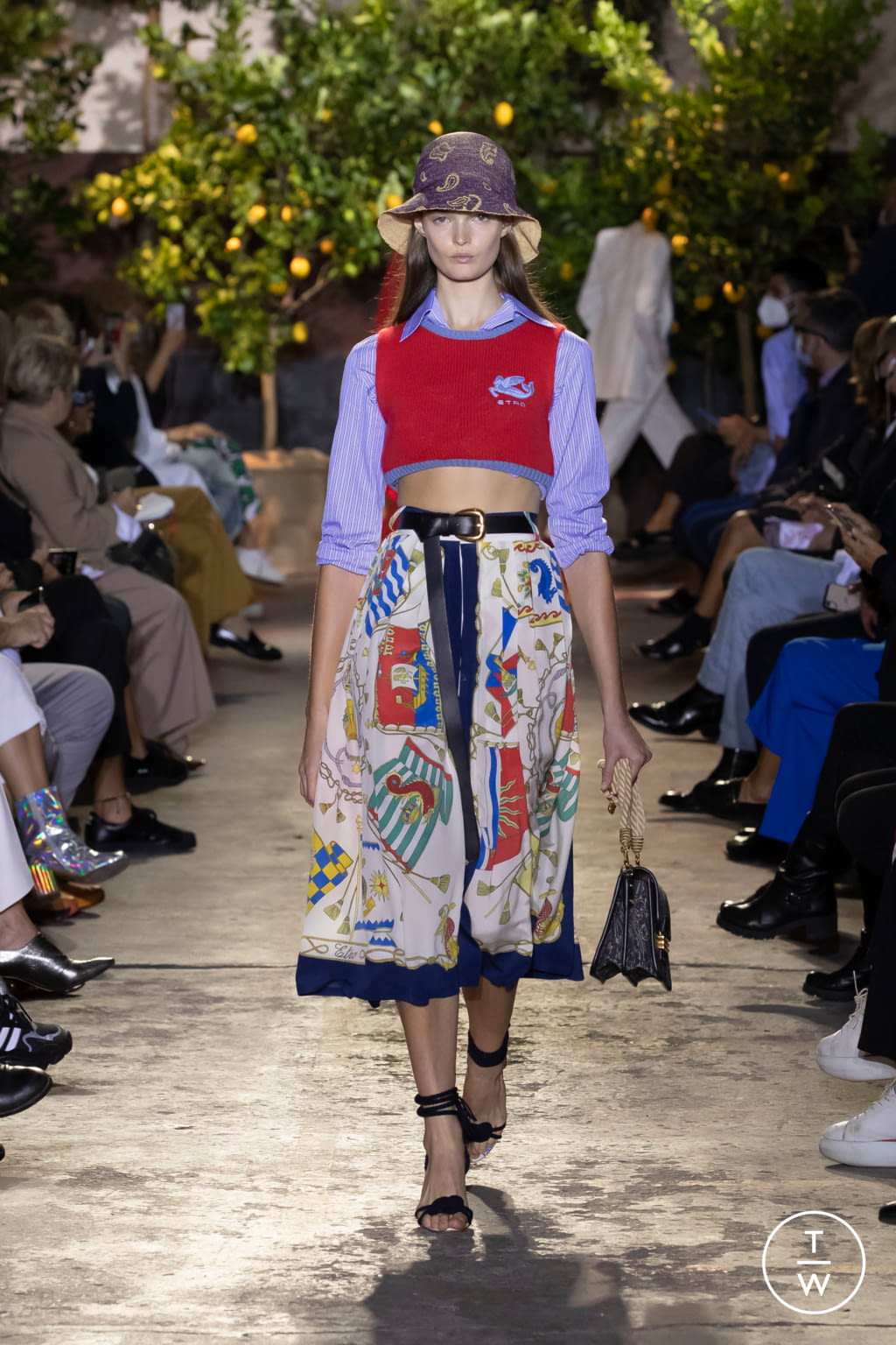 Fashion Week Milan Spring/Summer 2021 look 11 from the Etro collection womenswear