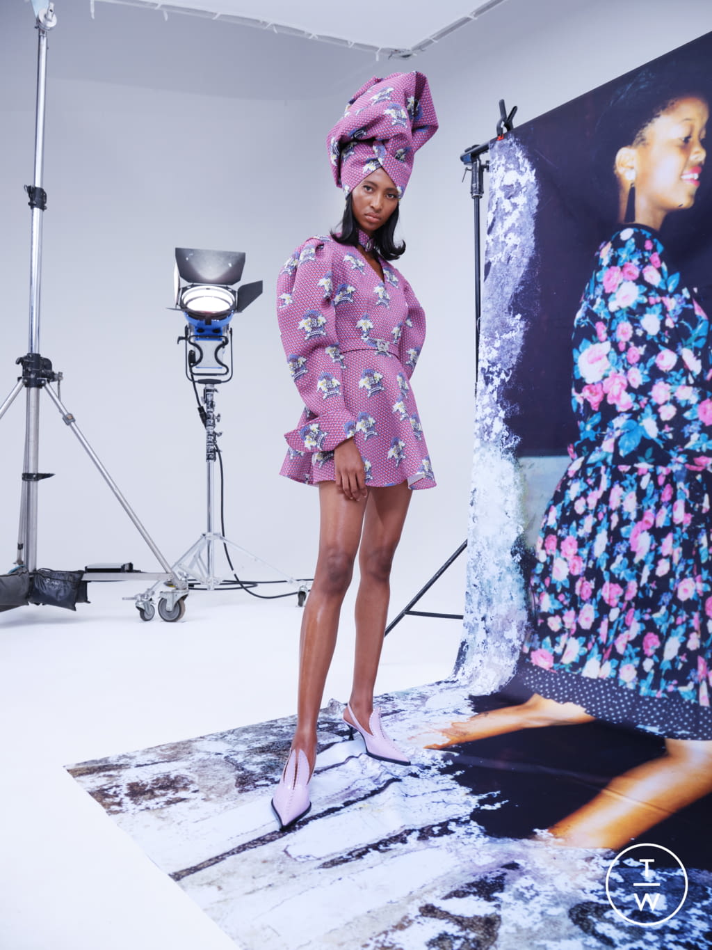 Fashion Week Paris Spring/Summer 2022 look 11 from the Thebe Magugu collection womenswear