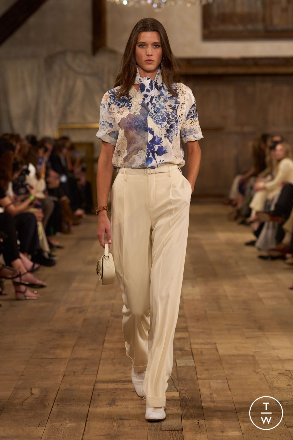 Fashion Week New York Spring/Summer 2024 look 11 from the Ralph Lauren collection 女装