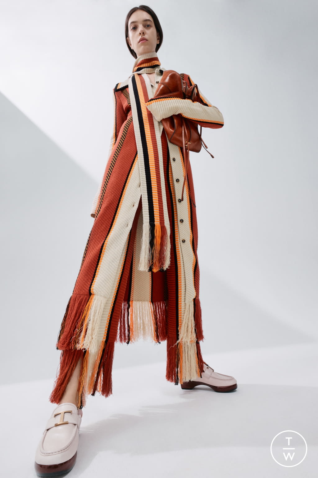 Fashion Week Milan Resort 2022 look 11 from the Tod's collection 女装