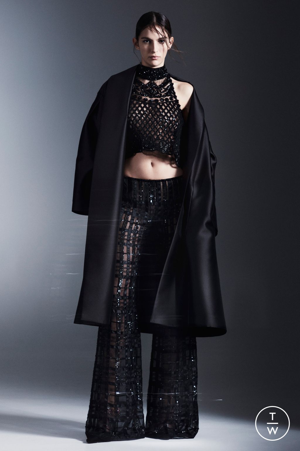 Fashion Week Milan Pre-Fall 2023 look 11 from the Alberta Ferretti collection 女装