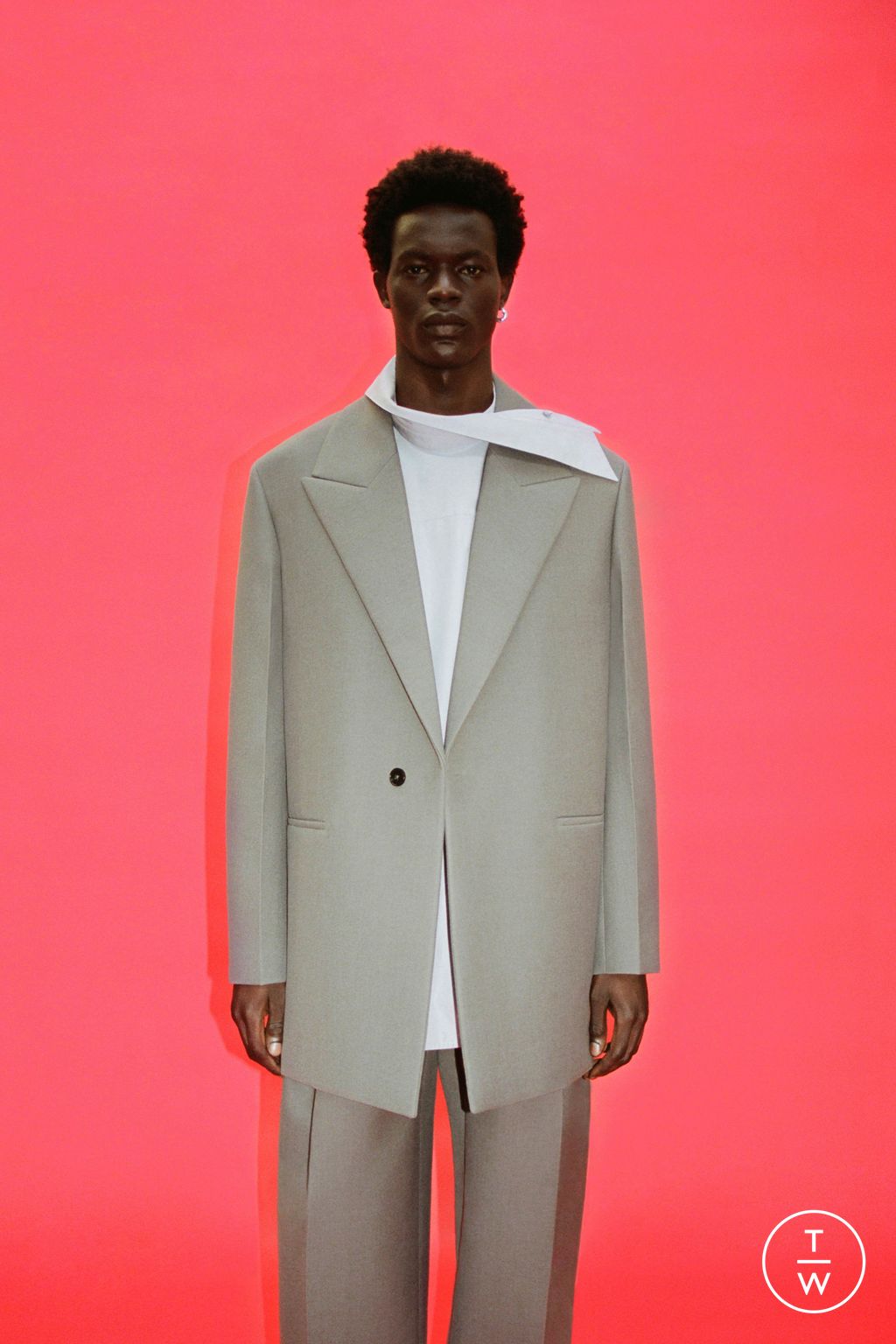 Fashion Week Milan Pre-Fall 2023 look 11 from the Jil Sander collection menswear